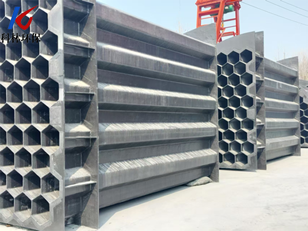 温度变化对玻璃钢阳极管的工作效率有哪些具体影响